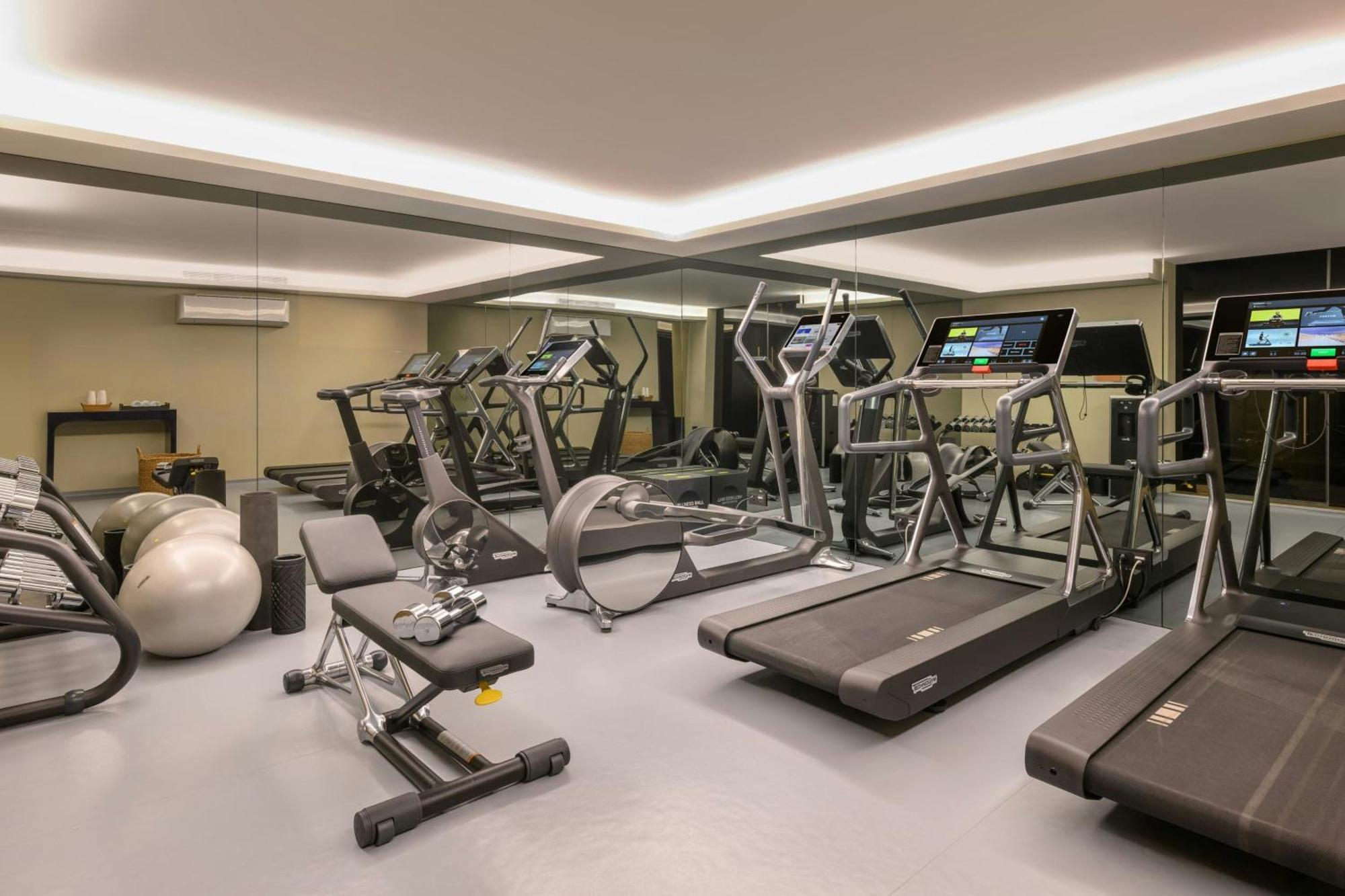 Forte De Gaia, Autograph Collection Vila Nova de Gaia Ngoại thất bức ảnh The gym at the hotel